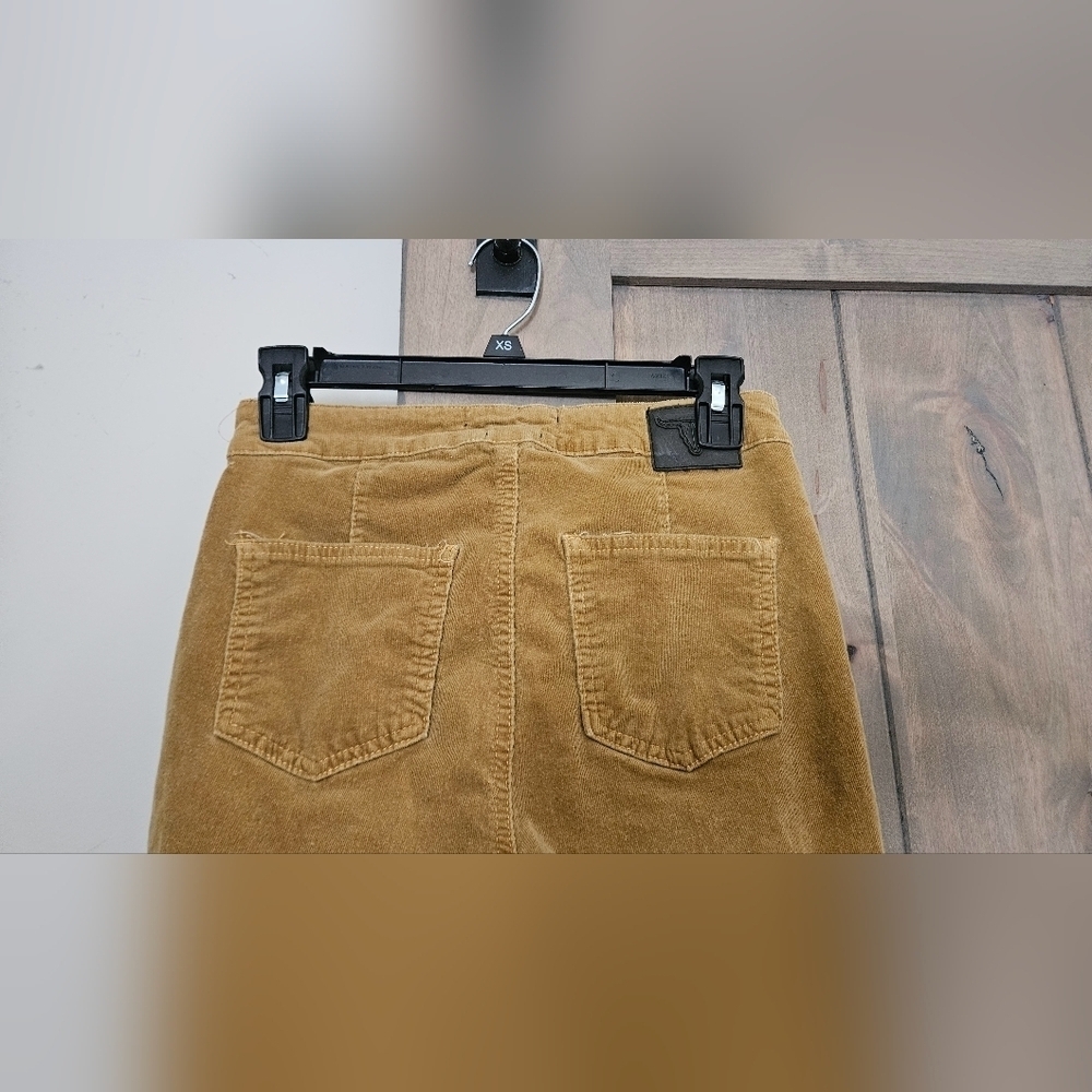 L&B Baby Courduroy Super Flare High Rise Pants In Mustard. Size 4 - Picture 10 of 13